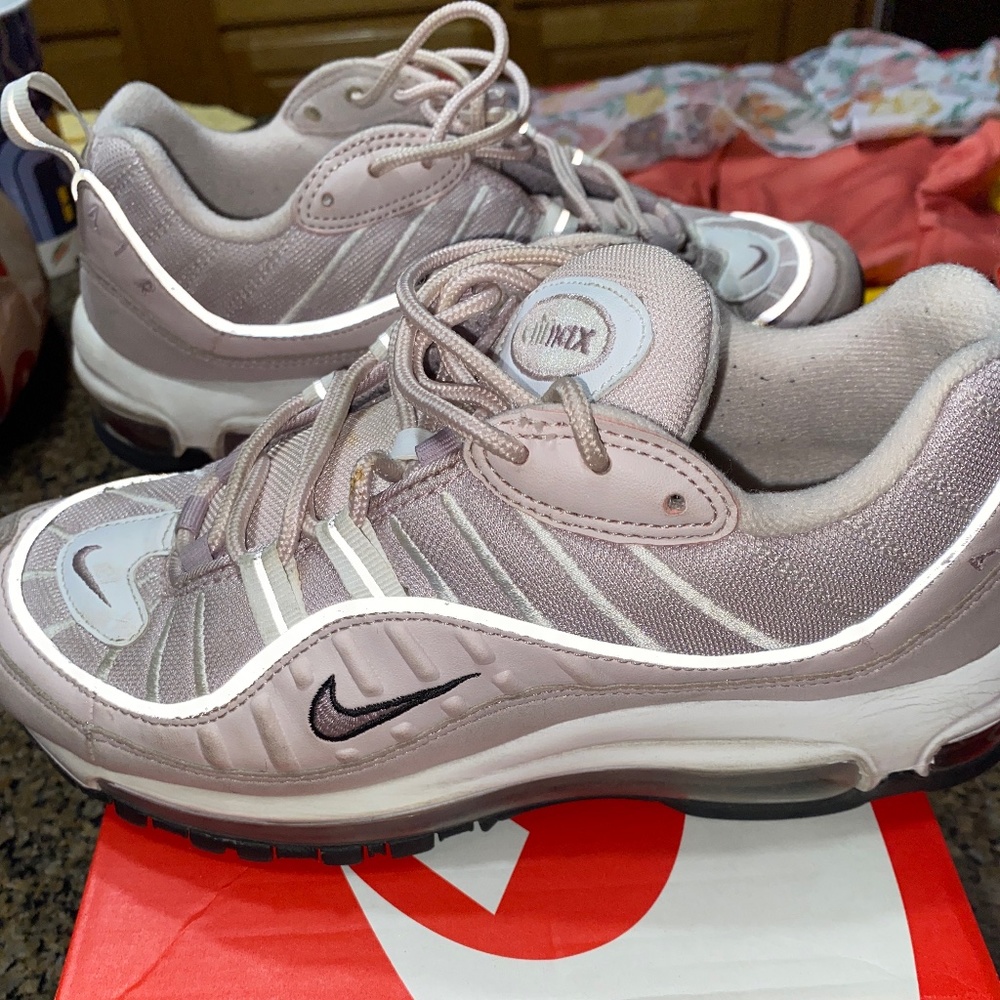 Women’s Nike Air Max